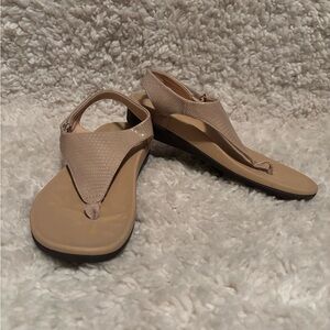 Women's Beige Slingback Thong Sandals with Textured Upper